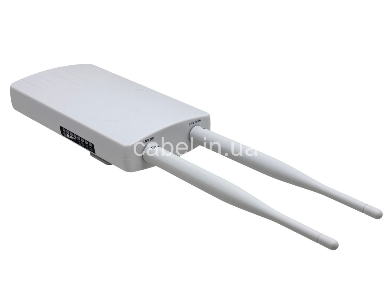 4G-роутер CPF905