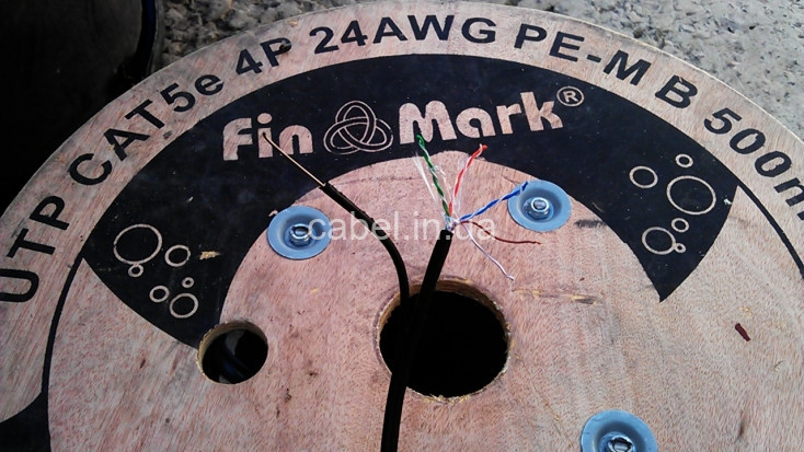 Кабель звита пара Finmark UTP з тросом мідна,305 м